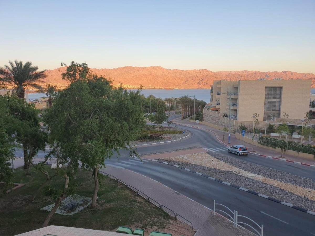 Top Of The Sea. Beach, Sun, Nature Eilat Exterior photo